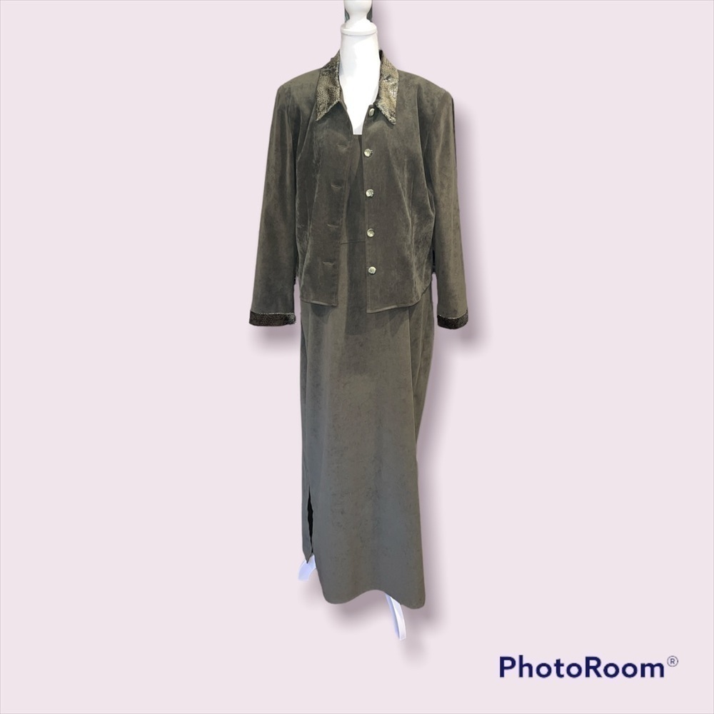 Jessica Howard Olive Green Faux Suede Maxi Dress and Jacket Set Size 16